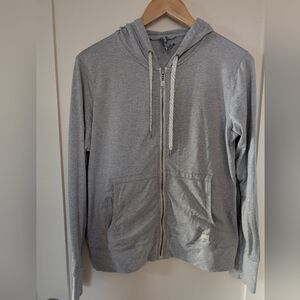 Vuori Halo Performance Zip Hoodie Women's Medium Gray Gym Sweatshirt